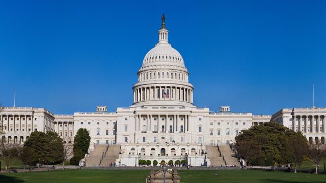 Fachada do Capitolio dos Estados Unidos em Washington DC