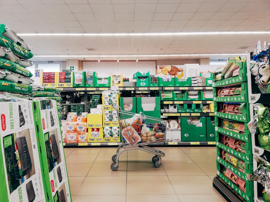 Carrinho de compras em um supermercado